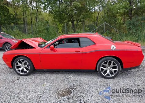 2015 Dodge Challenger Sxt Plus из США, поврежденный, VIN 2C3CDZBG1FH700442